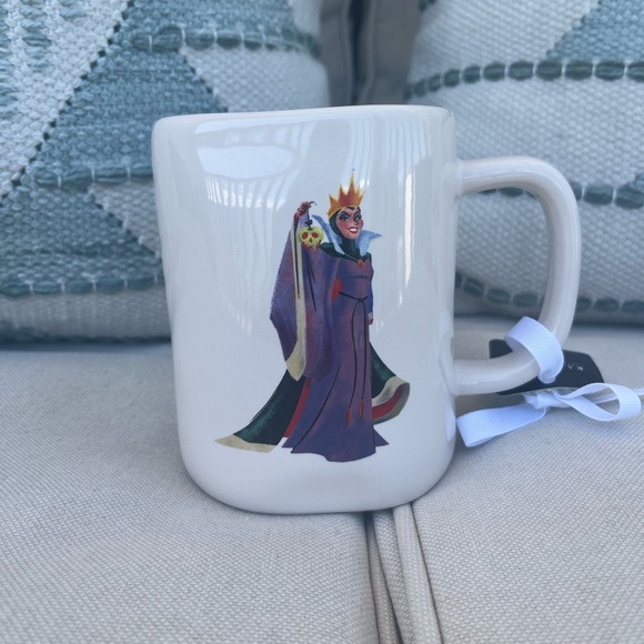 Rae Dunn Evil Queen Mug - Picture 2 of 3